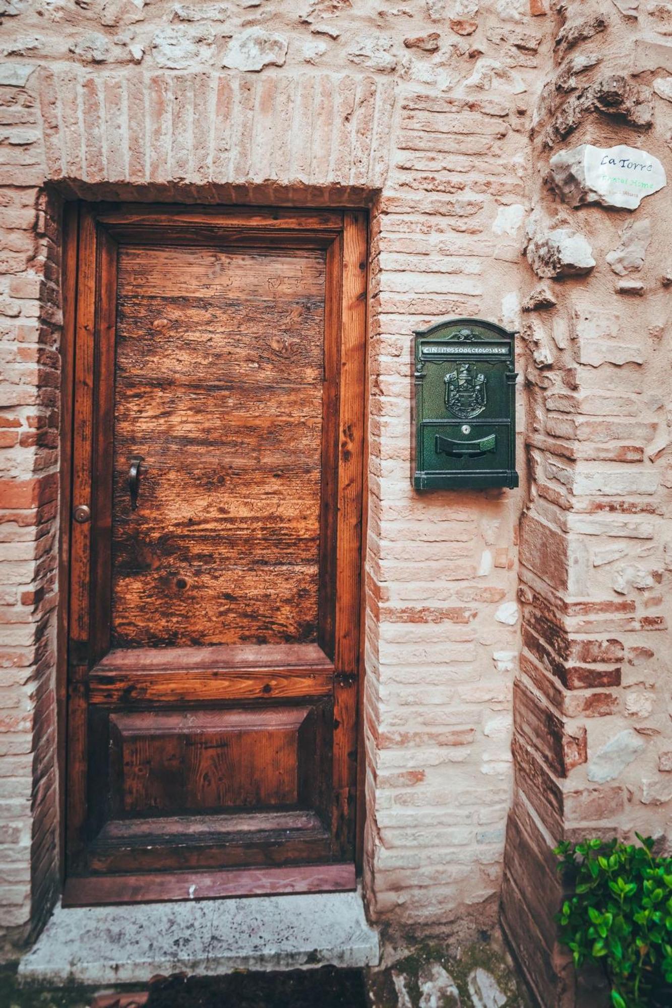 *La Torre Di Amelia* Nel Cuore Dell' Umbria エクステリア 写真